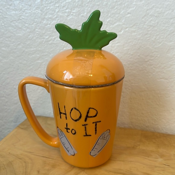 Zootopia Judy Hopps Carrot Mug with Lid 🥕(NWT) - Picture 3 of 7